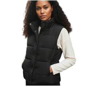 Shein Black Puffer Vest Sz.M EUC